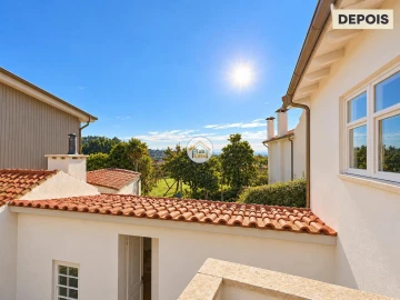 Moradia T3 para Venda em Sandim, Olival, Lever e Crestuma