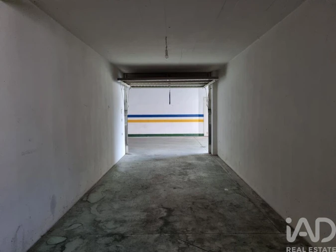Apartamento T3 para Arrendamento em Poiares (Santo Andre) Foto 28