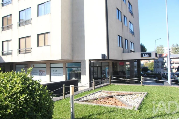 Apartamento T3 para Venda em Ermesinde Foto 24
