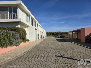 Moradia para Venda em A dos Cunhados e Maceira