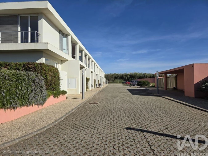 Moradia para Venda em A dos Cunhados e Maceira Foto 4