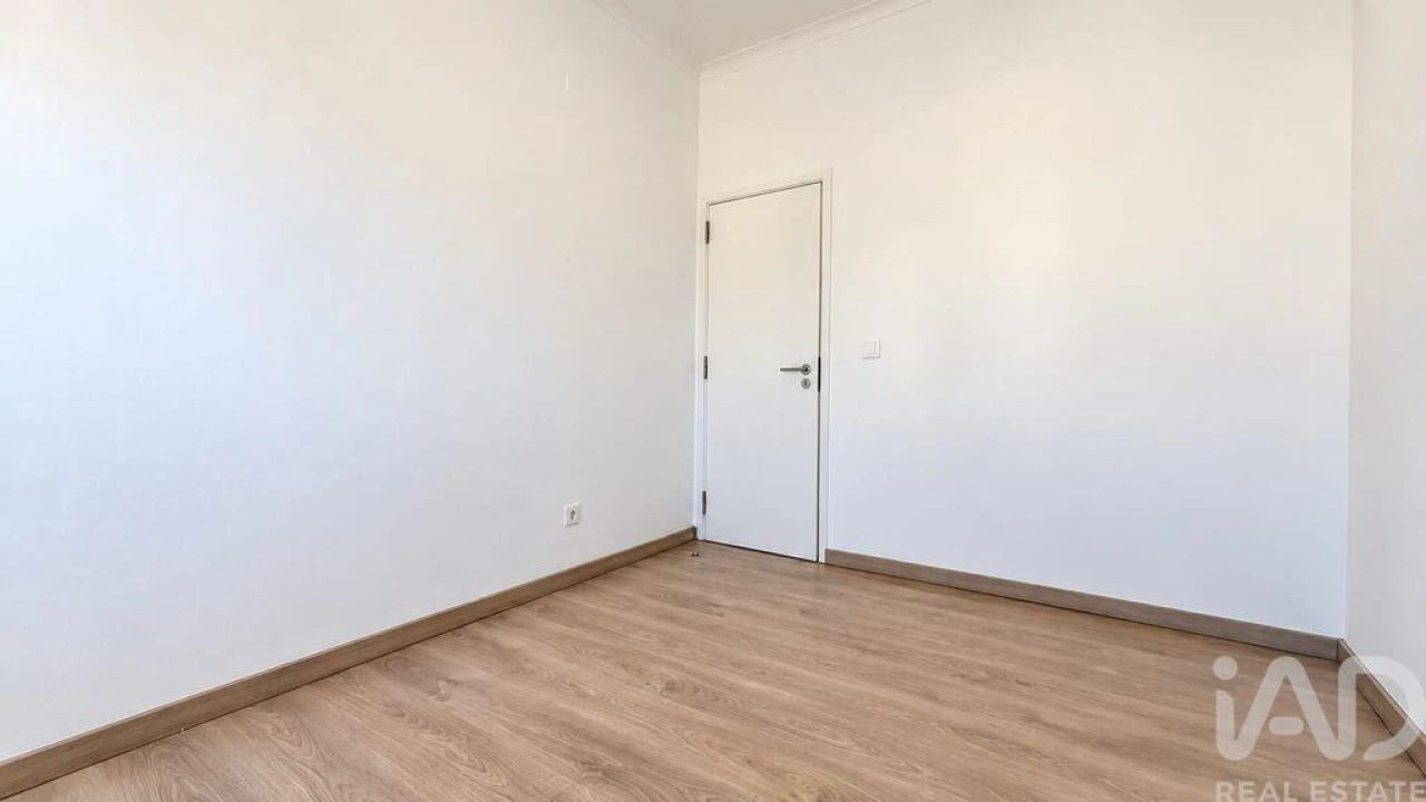 Apartamento T3 para Venda em Alto do Seixalinho, Santo André e Verderena Foto 13