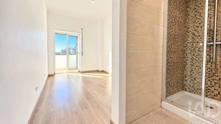 Apartamento T3 para Venda em Alto do Seixalinho, Santo André e Verderena Foto 16
