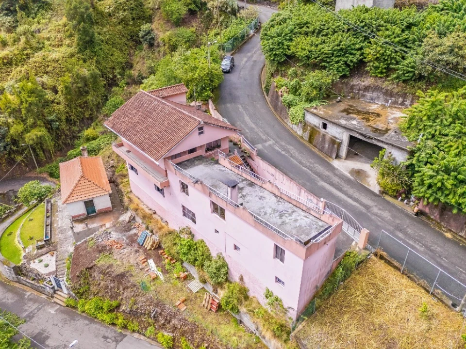 Moradia T3 para Venda em São Roque do Faial Foto 93