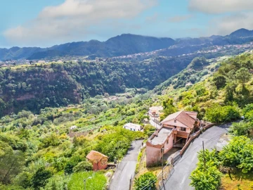 Moradia T3 para Venda em São Roque do Faial