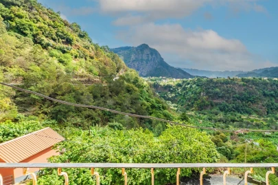 Moradia T3 para Venda em São Roque do Faial