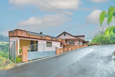 Moradia T3 para Venda em São Roque do Faial