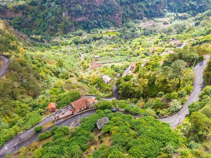 Moradia T3 para Venda em São Roque do Faial Foto 96