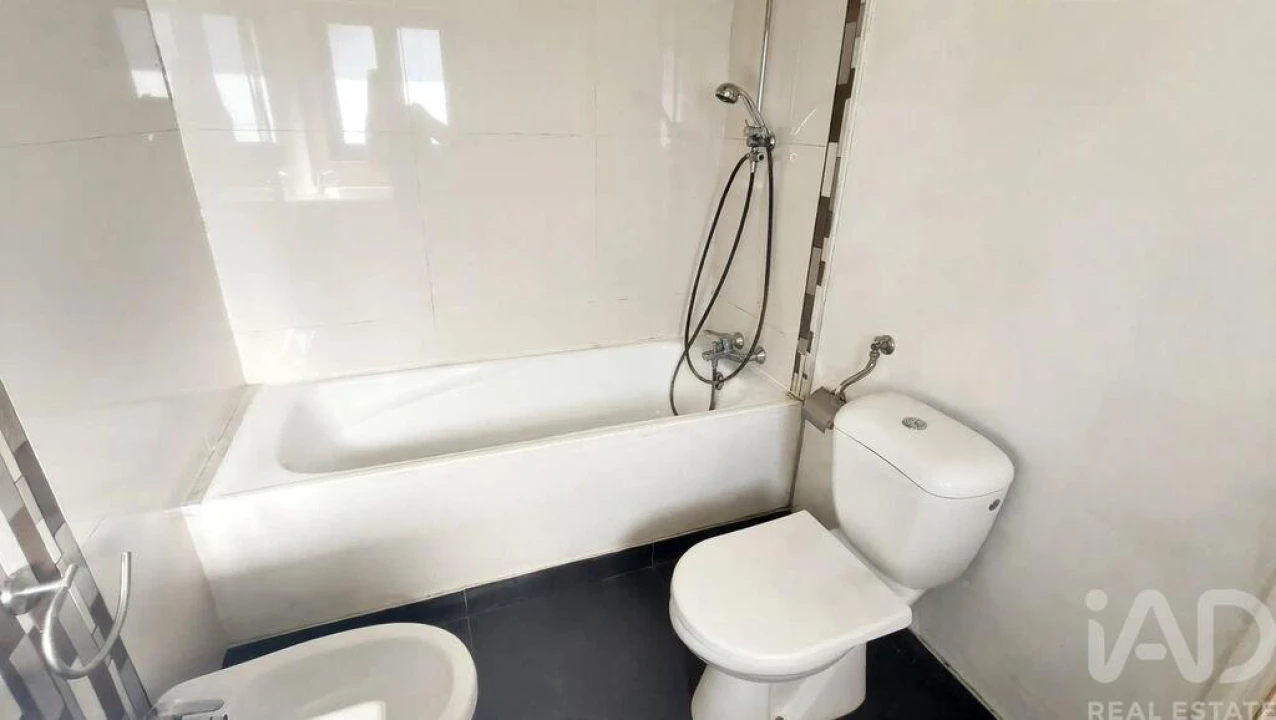 Apartamento T3 para Venda em Campos e Vila Meã Foto 14
