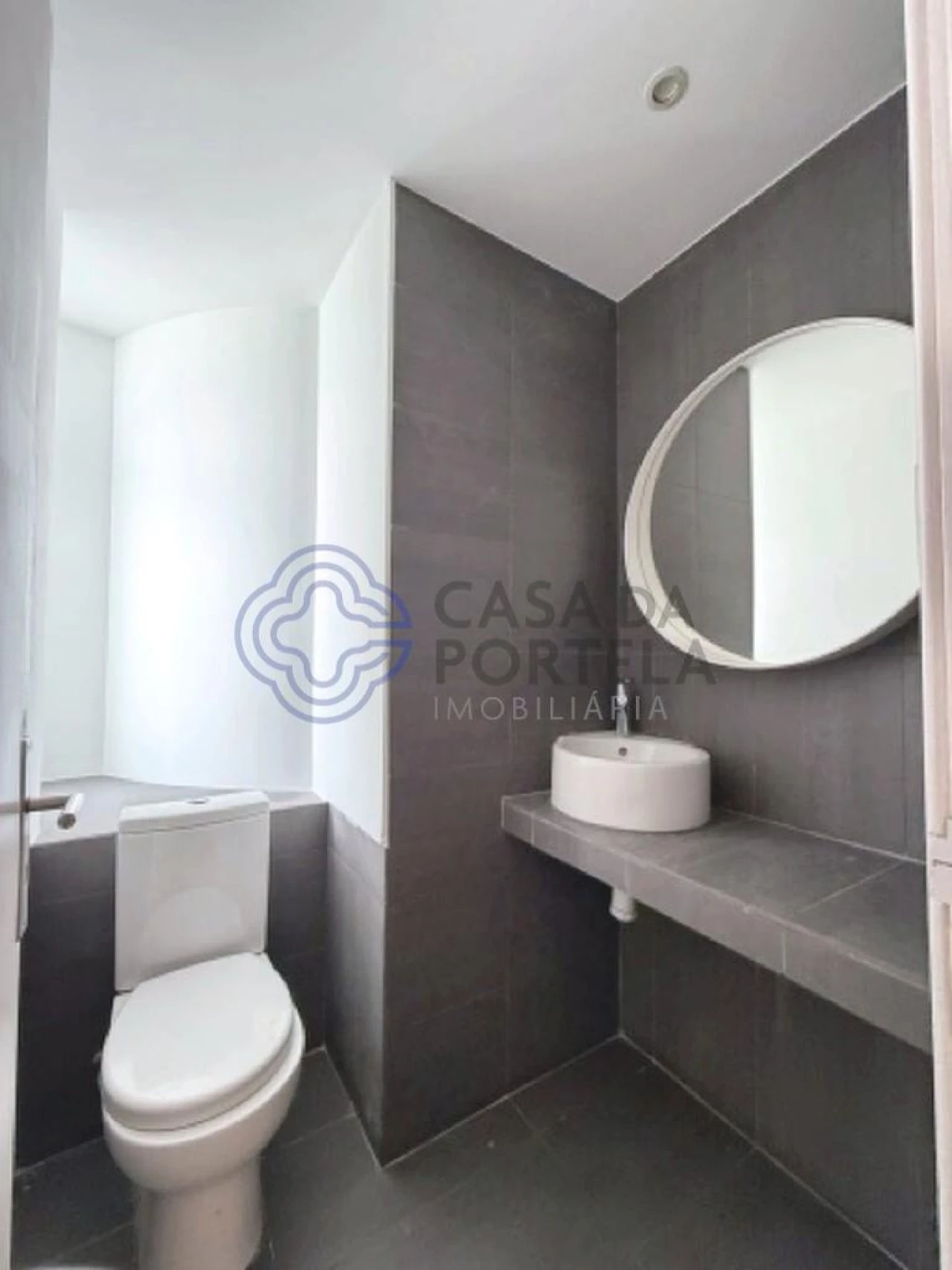 Apartamento T4 para Venda em Santo António Foto 8