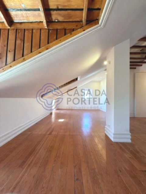 Apartamento T4 para Venda em Santo António