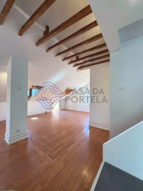 Apartamento T4 para Venda em Santo António