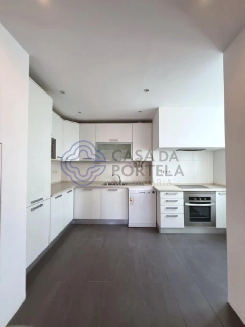 Apartamento T4 para Venda em Santo António