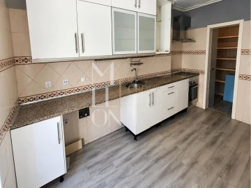 Apartamento T3 para Venda em Quinta do Conde