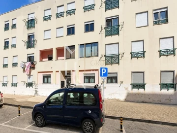 Apartamento T3 para Venda em Quinta do Conde