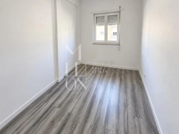 Apartamento T3 para Venda em Quinta do Conde