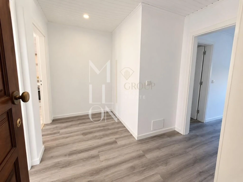 Apartamento T3 para Venda em Quinta do Conde Foto 3