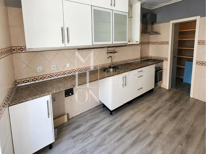Apartamento T3 para Venda em Quinta do Conde Foto 10