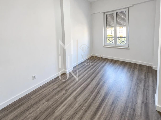Apartamento T3 para Venda em Quinta do Conde Foto 23