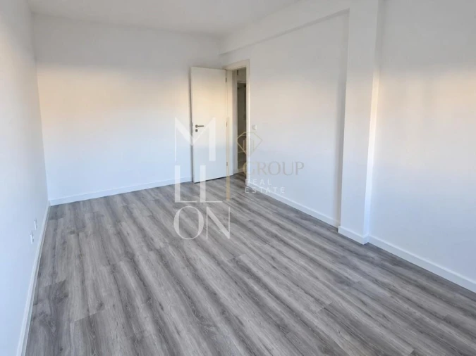 Apartamento T3 para Venda em Quinta do Conde Foto 16