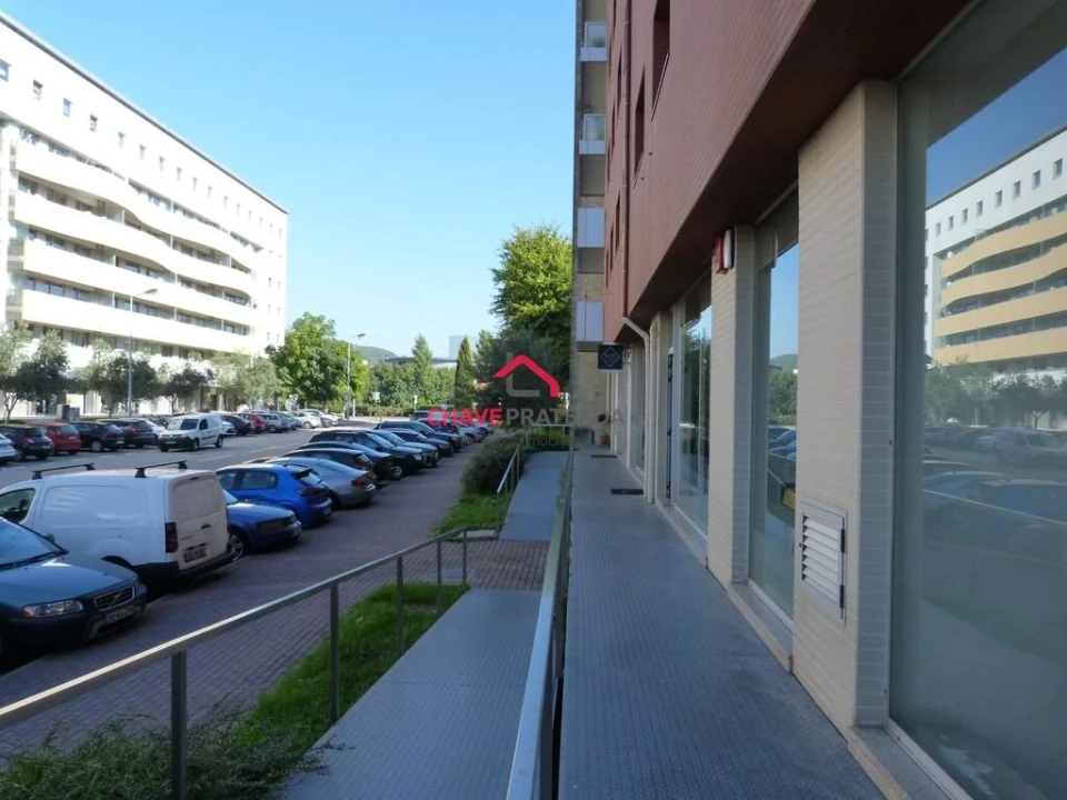 Apartamento T3 para Venda em Nogueiró e Tenões Foto 22