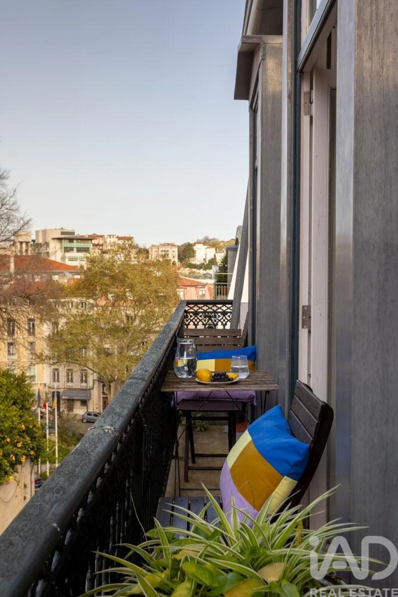 Apartamento T2 para Venda em Santo António Foto 23