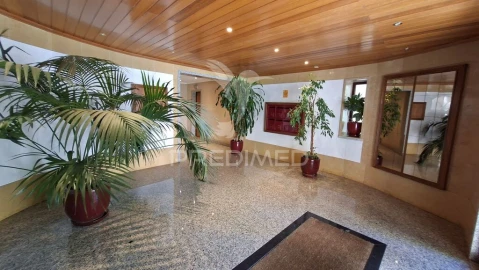Apartamento T4 para Venda em Odivelas