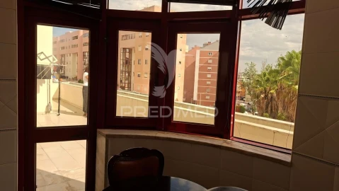 Apartamento T4 para Venda em Odivelas
