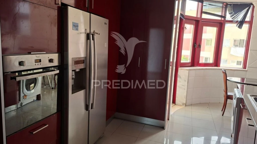 Apartamento T4 para Venda em Odivelas Foto 14