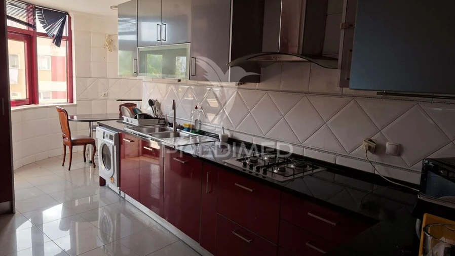 Apartamento T4 para Venda em Odivelas Foto 15