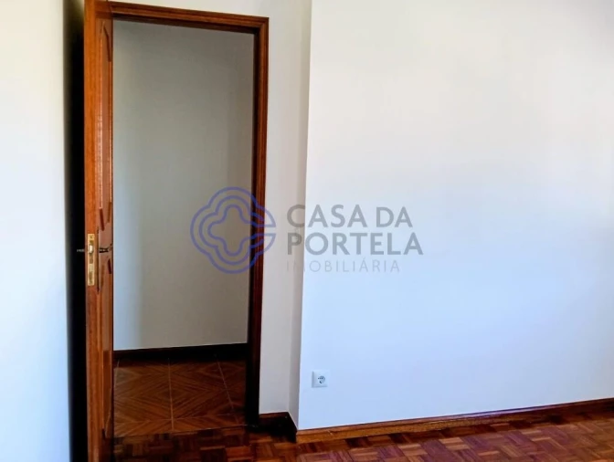 Apartamento T3 para Venda em Rio Tinto Foto 14