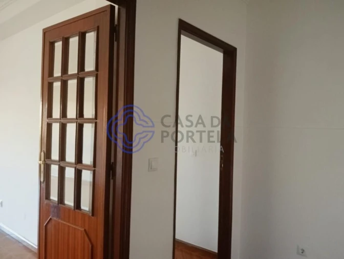Apartamento T3 para Venda em Rio Tinto Foto 26