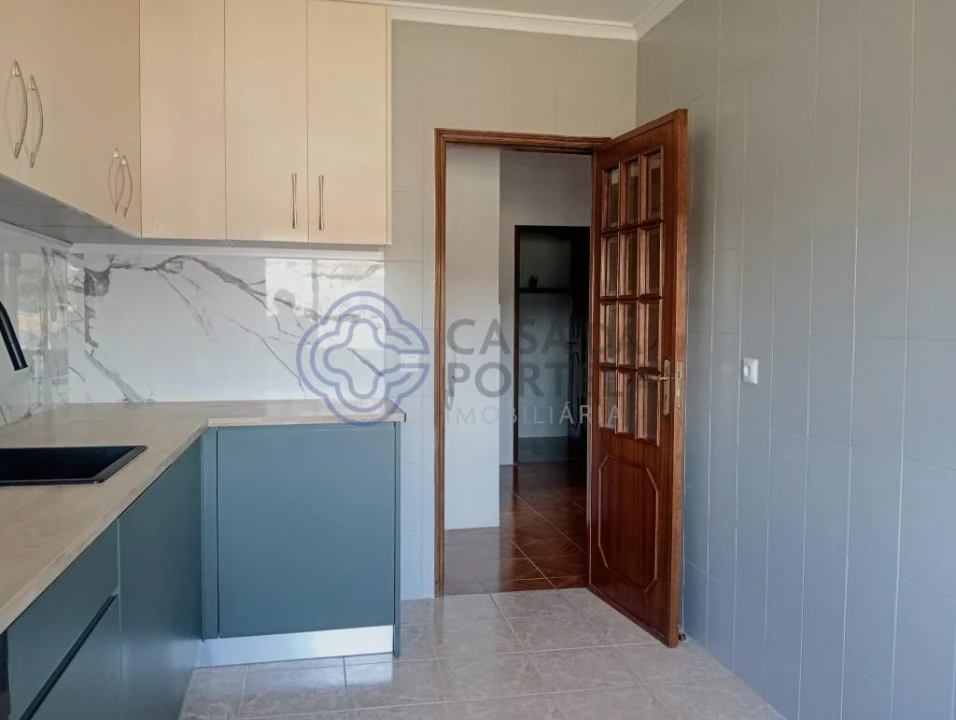Apartamento T3 para Venda em Rio Tinto Foto 2