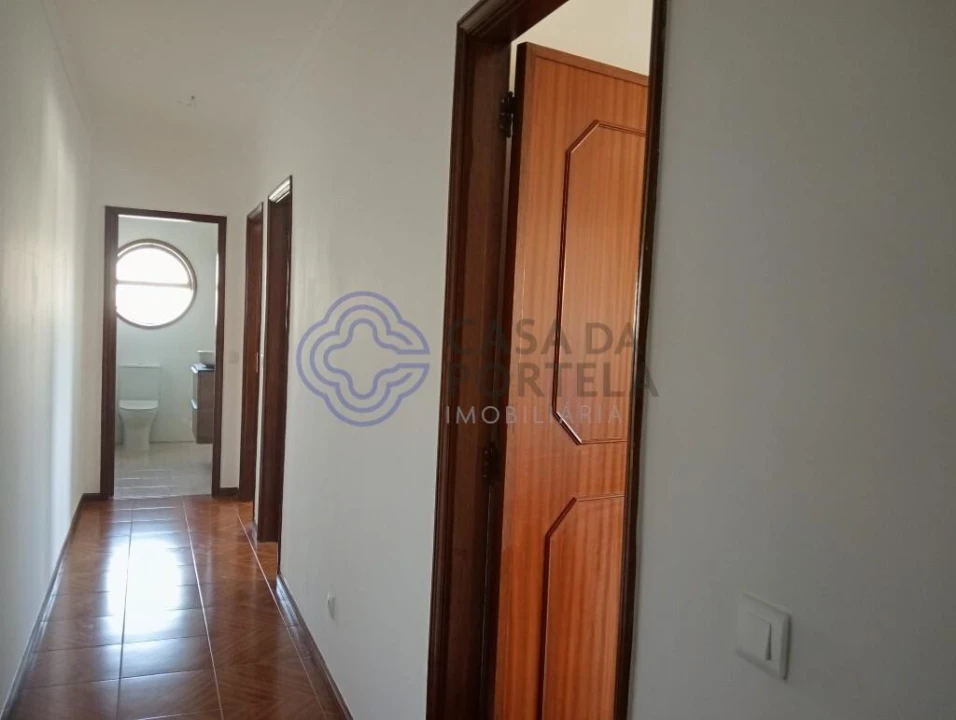Apartamento T3 para Venda em Rio Tinto Foto 21