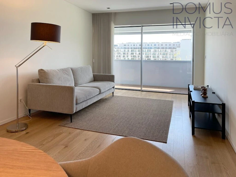 Apartamento T2 para Arrendamento em Bonfim Foto 1