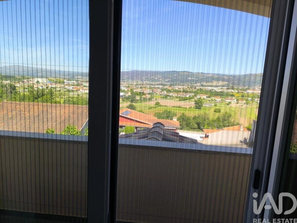 Moradia para Venda em Santa Maria Maior Foto 8