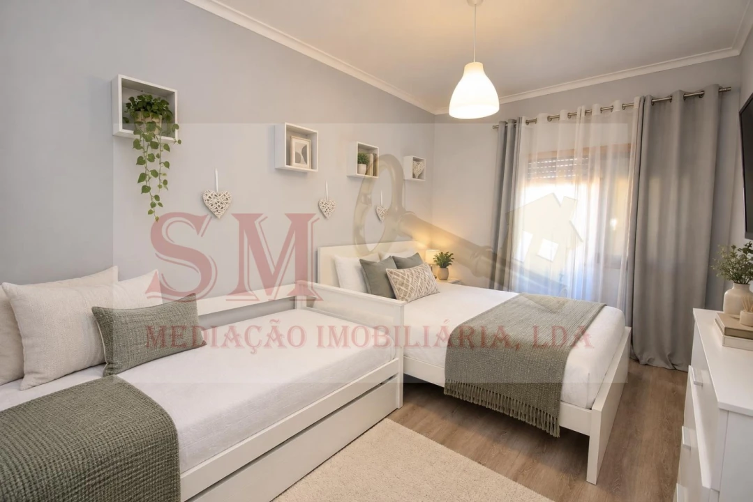 Apartamento T2 para Venda em Seixal, Arrentela e Aldeia de Paio Pires Foto 16