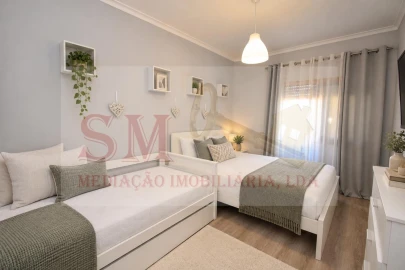 Apartamento T2 para Venda em Seixal, Arrentela e Aldeia de Paio Pires