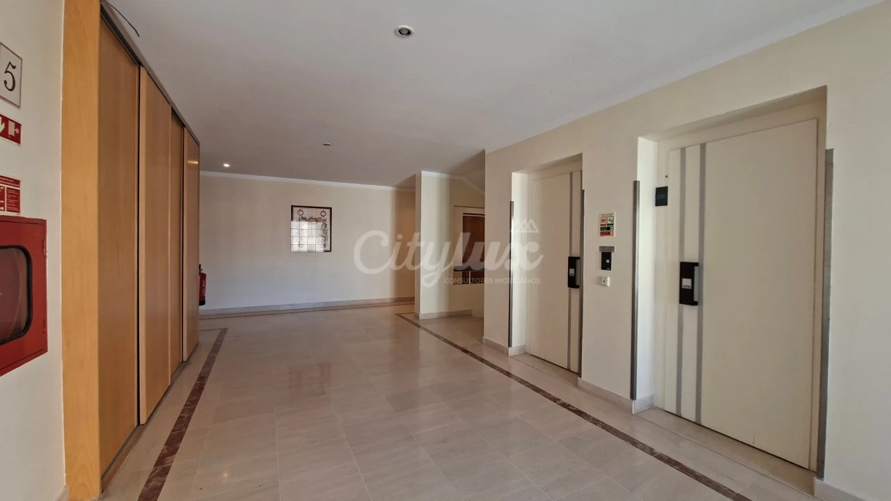 Apartamento T2 para Arrendamento em Cascais e Estoril Foto 41
