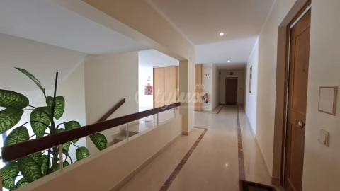 Apartamento T2 para Arrendamento em Cascais e Estoril