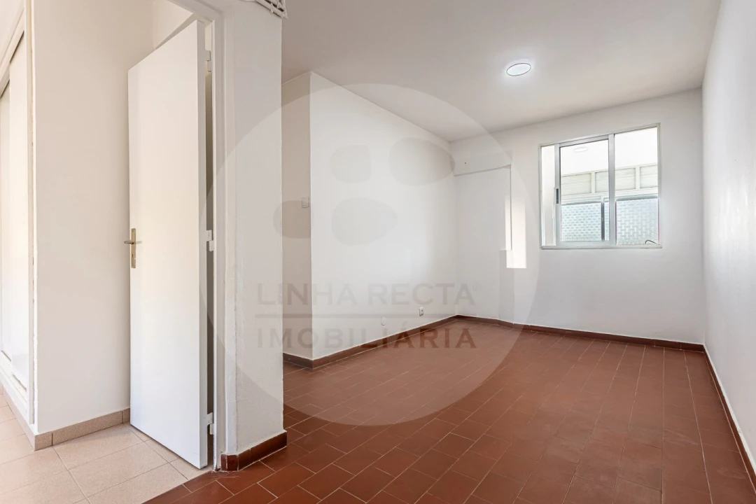 Apartamento T2 para Venda em Setubal (São Sebastião) Foto 23