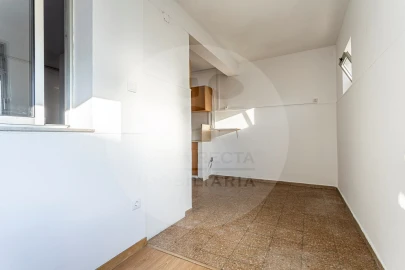 Apartamento T2 para Venda em Setubal (São Sebastião)