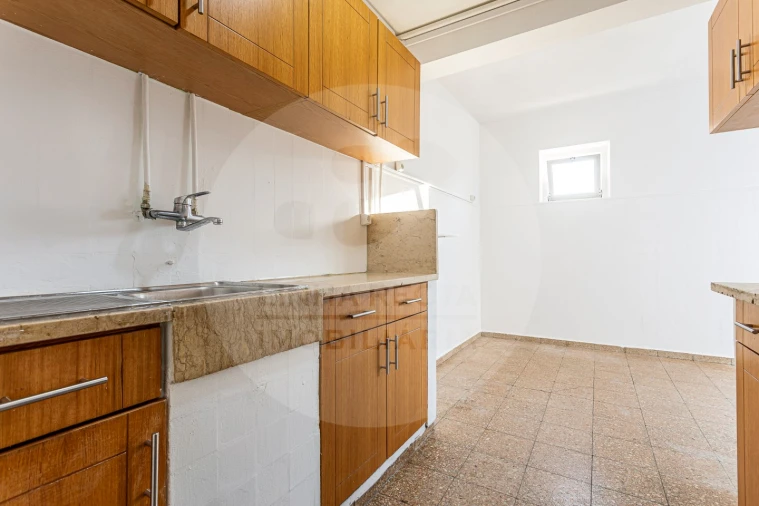 Apartamento T2 para Venda em Setubal (São Sebastião) Foto 6