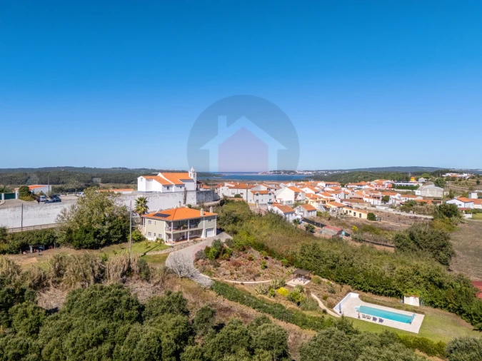 Moradia T4 para Venda em Santa Maria, São Pedro e Sobral da Lagoa Foto 61