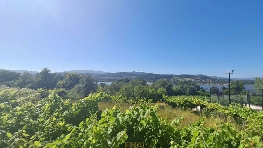 Terreno para Venda em Lanhelas