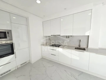 Apartamento T2 para Venda em Alto do Seixalinho, Santo André e Verderena
