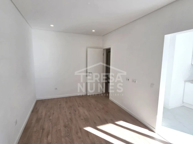 Apartamento T2 para Venda em Alto do Seixalinho, Santo André e Verderena Foto 5