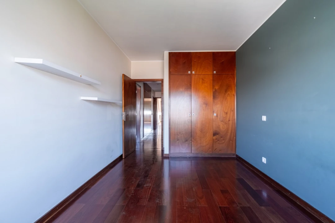 Apartamento T3 para Venda em Cidade da Maia Foto 16