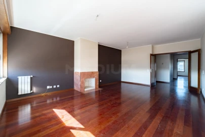 Apartamento T3 para Venda em Cidade da Maia