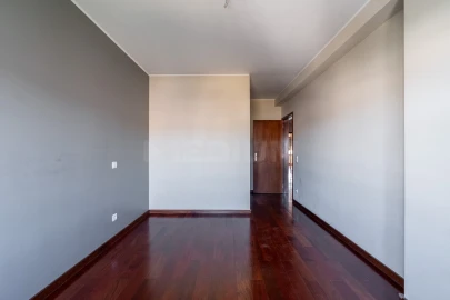 Apartamento T3 para Venda em Cidade da Maia
